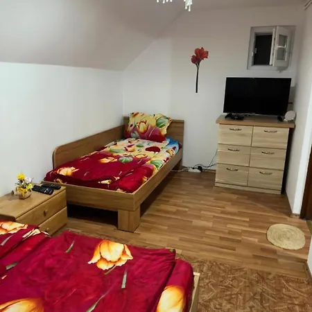 Nyaraló Sara Bosoród